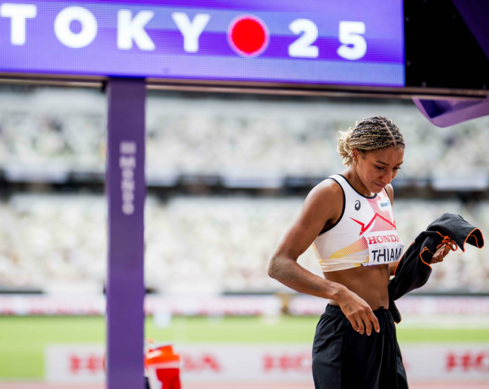 om, 金银铜 om, 金银铜