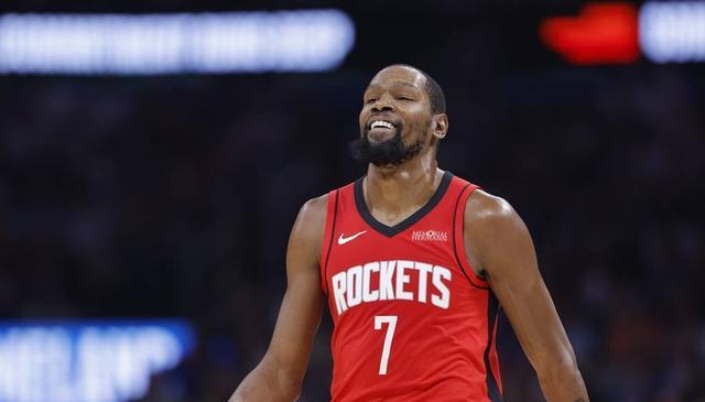 在旧主雷霆, 能力的超级 在旧主雷霆, 能力的超级